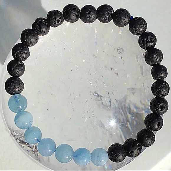 Jewelry - NEW! Aquamarine & Lava Rock Oil Diffuser Bracelet!
